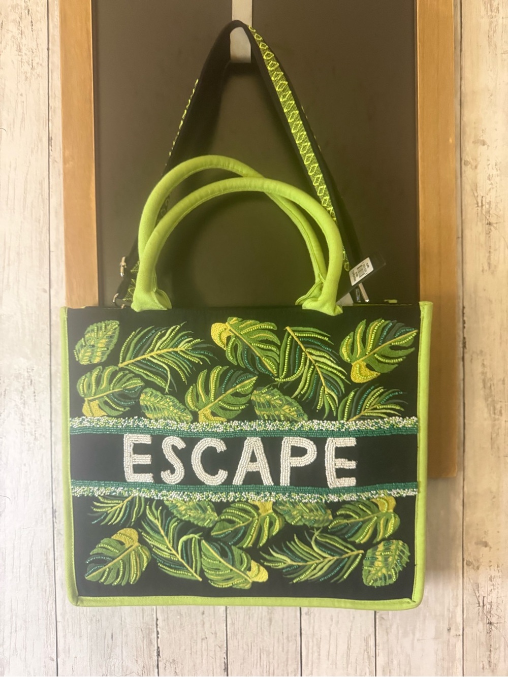 NWT “American and Beyond " Escape" Small/ Medium " Bag w/ Handles.
